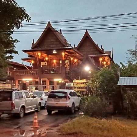 บ้านเรือนไทยมะลิเมืองเก่า Sukhothai Exterior foto